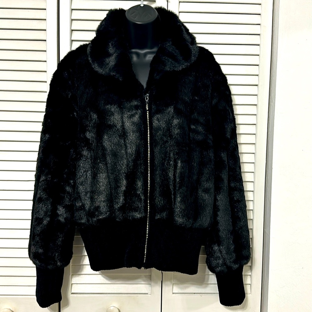 Lisa International XL Fur Crystal Zipper Closure